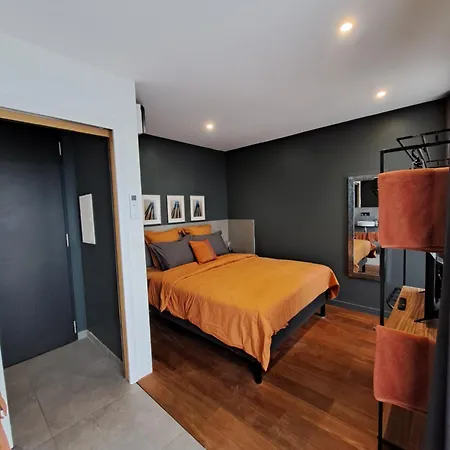 Le 7 Appartement *